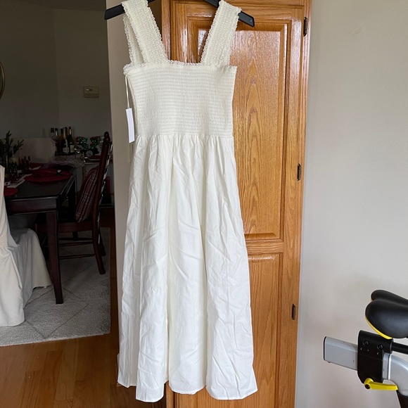 NWT Reformation Villa White Dress - Picture 2 of 5